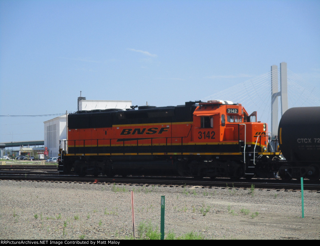 BNSF 3142